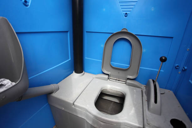 Best Porta potty delivery and setup  in Coopersville, MI