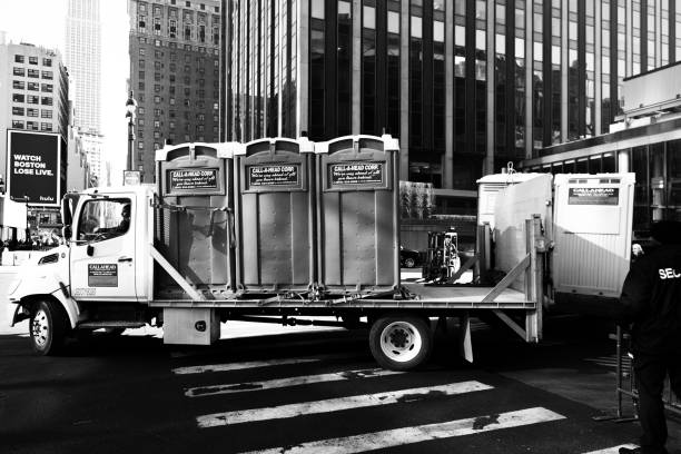 Best Affordable porta potty rental  in Coopersville, MI